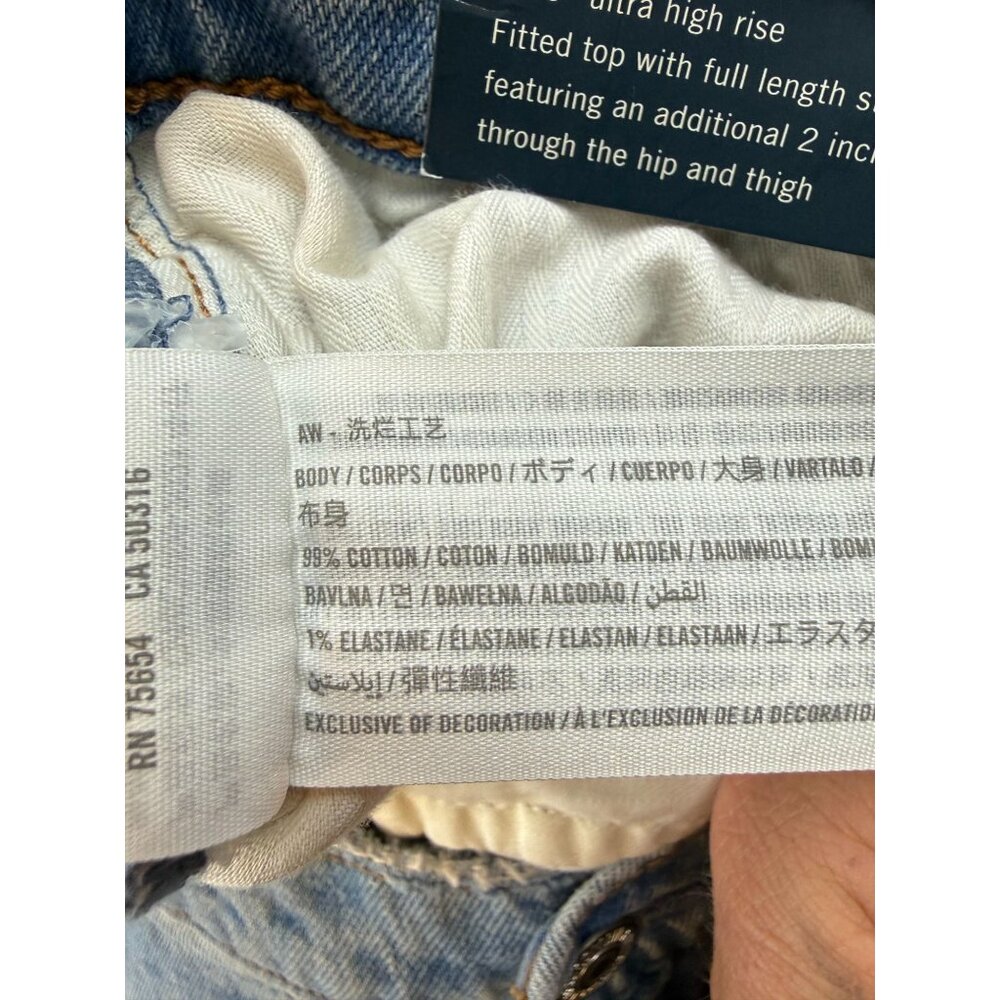 NWT Abercrombie & Fitch  Curve Love  Ultra High Rise The 90’s Straight Size 37/ - Picture 9 of 13